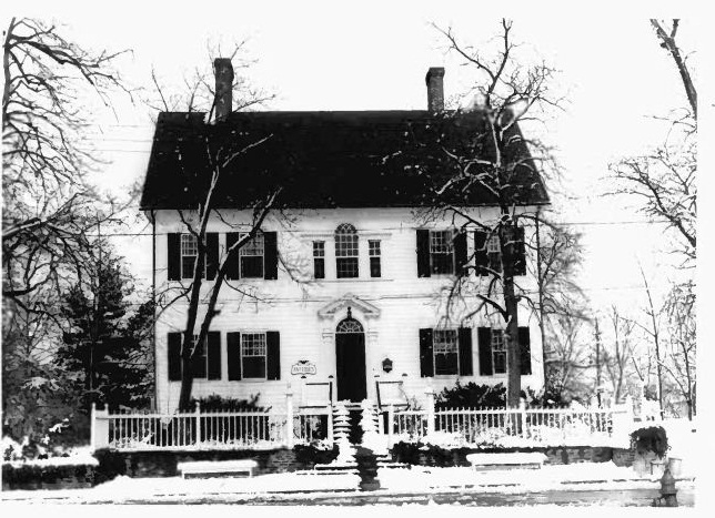 Poplar_Hill_Mansion_1968